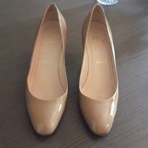 Christian Louboutin simple pump